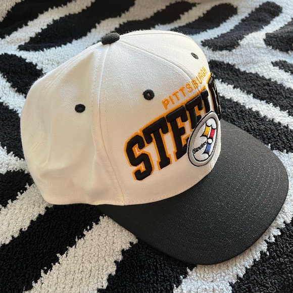 Mitchell & Ness - Pittsburgh Steelers Snapback Hat - Picture 3 of 5